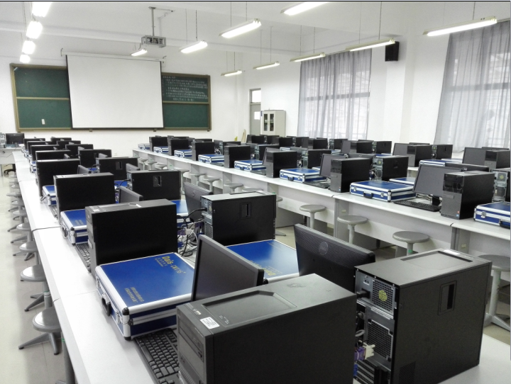 計算機組成原理實驗室 煙臺大學工程實訓中心網(wǎng)絡工程專業(yè)的核心實踐基地